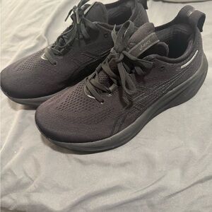 ASICS Women’s GEL-NIMBUS 26 Running Shoes